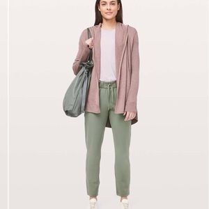 Lululemon On The Fly Pant 27”